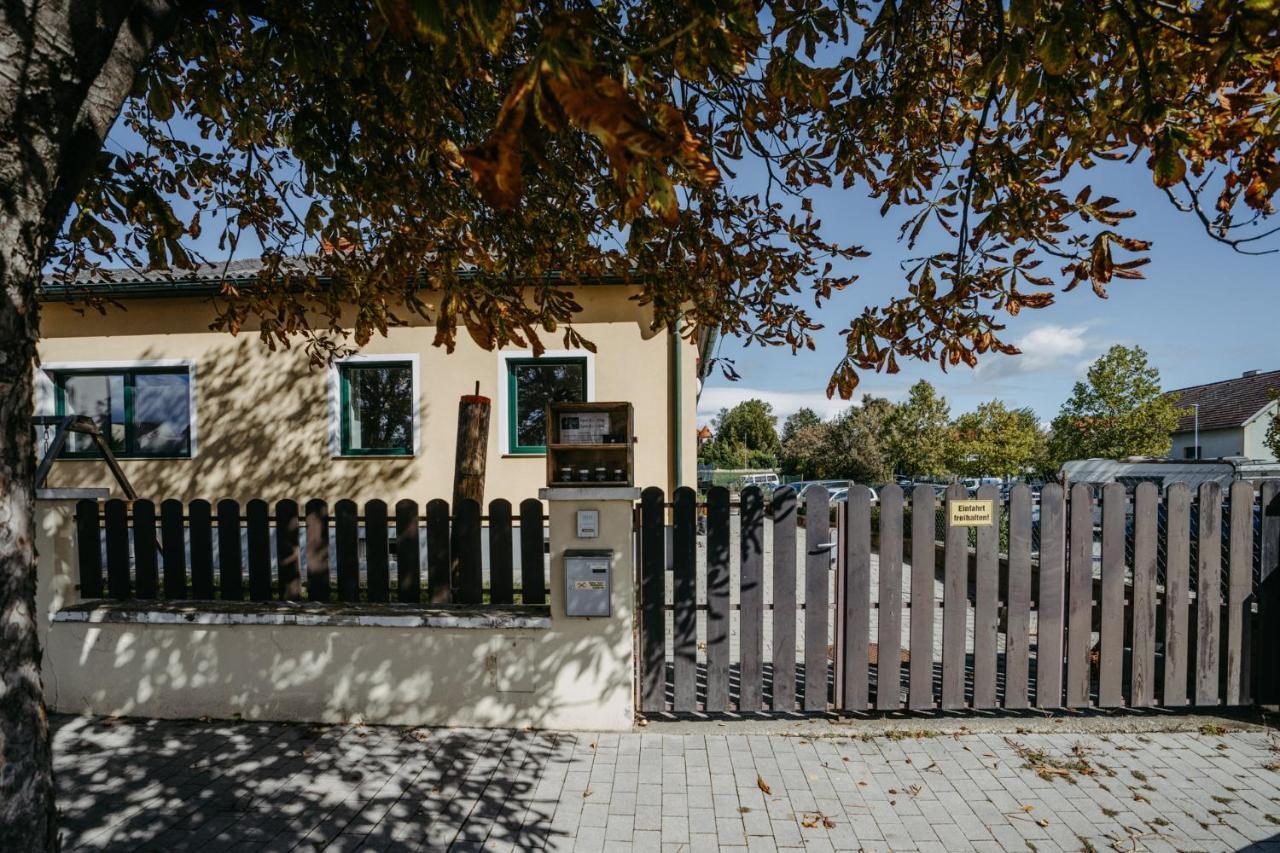 Mareli Neusiedler Stadthaus Neusiedl am See Dış mekan fotoğraf